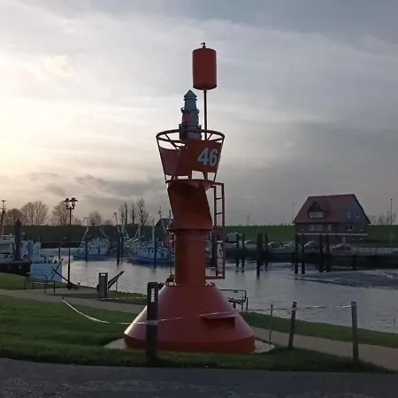 Schoenes Familien Und Hunde-freundliches In Strandnaehe, Sehr Ruhige Zentrale Lage *