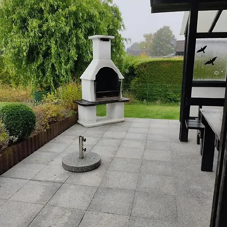 Schoenes Familien Und Hunde-freundliches In Strandnaehe, Sehr Ruhige Zentrale Lage Holiday home