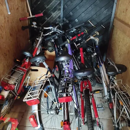 Schoenes Familien Und Hunde-freundliches In Strandnaehe, Sehr Ruhige Zentrale Lage Holiday home Butjadingen